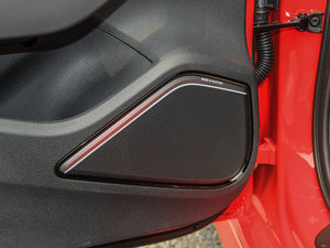 2015Sportback e-tron \Ӱ g