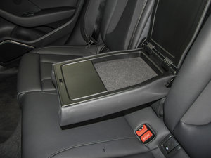 2015Sportback e-tron \Ӱ g