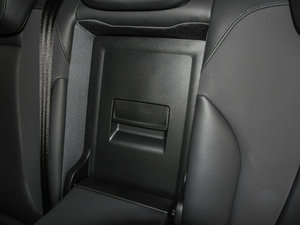 2015Sportback e-tron \Ӱ g