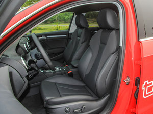 2015Sportback e-tron \Ӱ {