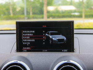 2015Sportback e-tron \Ӱ п؅^