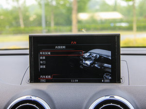 2015Sportback e-tron \Ӱ п؅^