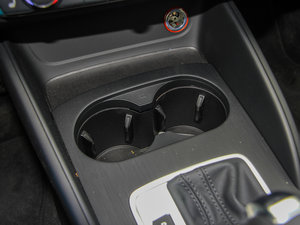 2015Sportback e-tron \Ӱ g