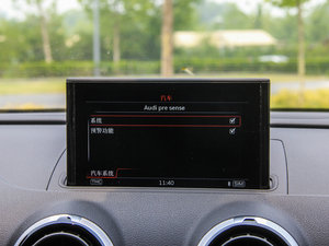 2015Sportback e-tron \Ӱ п؅^