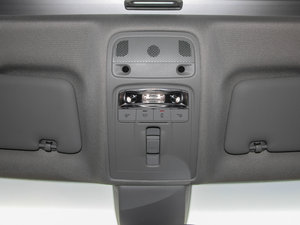 2015Sportback e-tron \Ӱ g