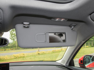 2015Sportback e-tron \Ӱ g