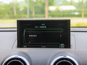 2015Sportback e-tron \Ӱ п؅^