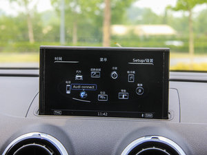 2015Sportback e-tron \Ӱ п؅^