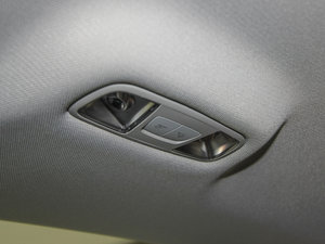 2015Sportback e-tron \Ӱ g