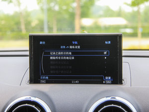 2015Sportback e-tron \Ӱ п؅^