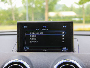 2015Sportback e-tron \Ӱ п؅^