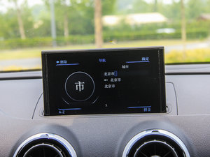 2015Sportback e-tron \(yn)Ӱ п؅^(q)