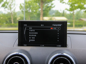 2015Sportback e-tron \Ӱ п؅^