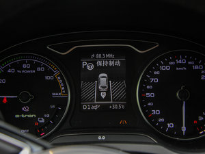 2015Sportback e-tron \Ӱ п؅^