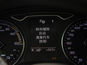 2015Sportback e-tron \Ӱ п؅^