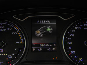 2015Sportback e-tron \Ӱ п؅^