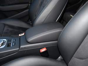 2015Sportback e-tron \(yn)(dng) 