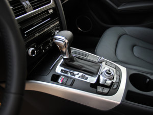 2014款40TFSI allroad quattro 换挡杆
