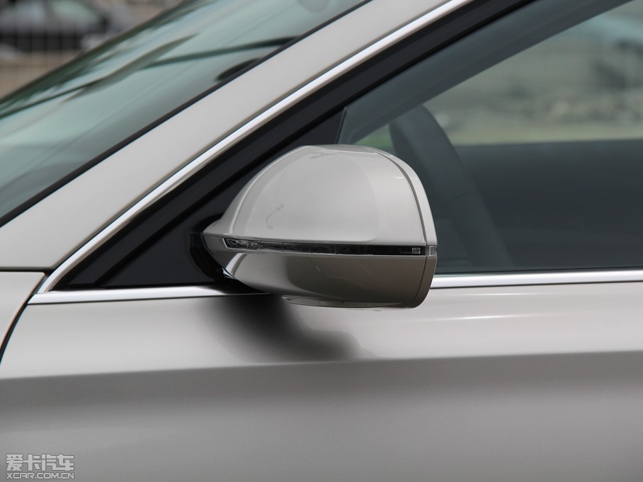 2015��W��A8 45 TFSI quattro���A��