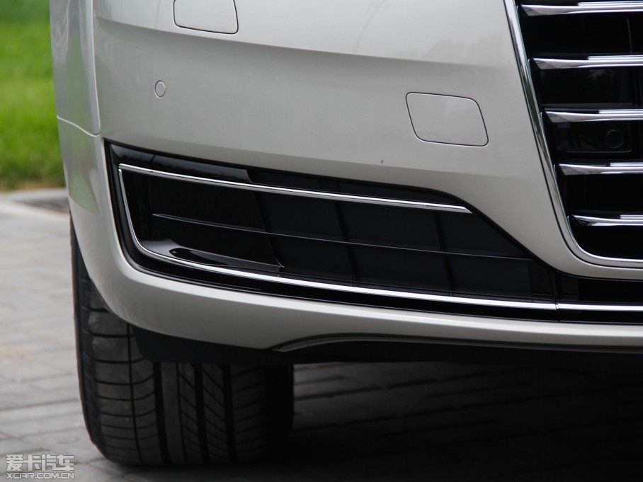 2015��W��A8 45 TFSI quattro���A��