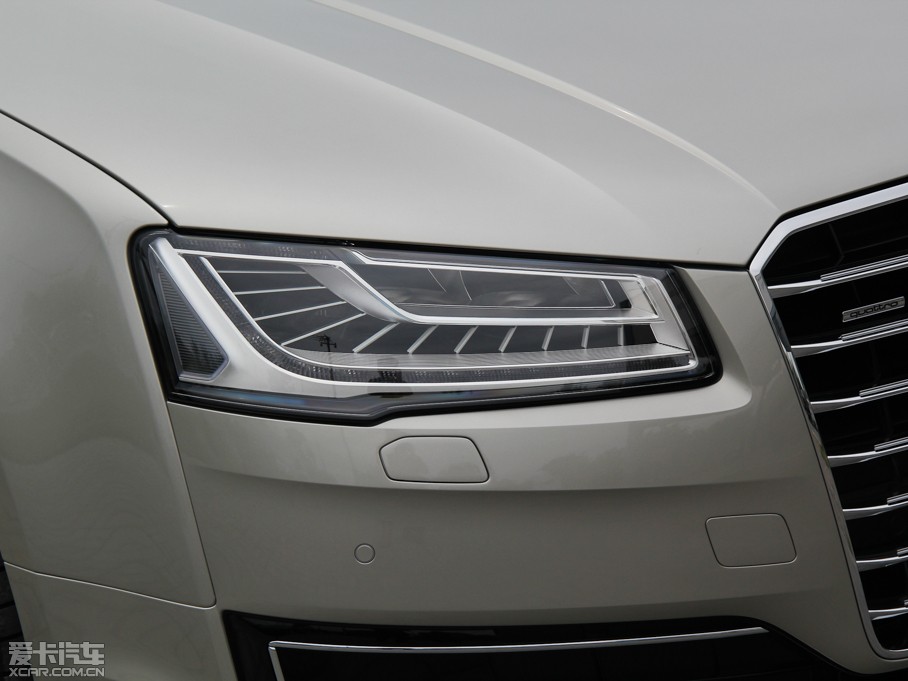 2015��W��A8 45 TFSI quattro���A��