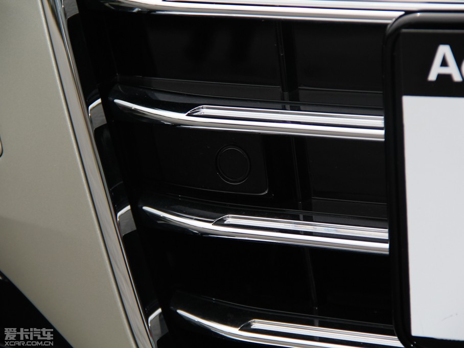 2015��?yu��n)W��A8 45 TFSI quattro���A��