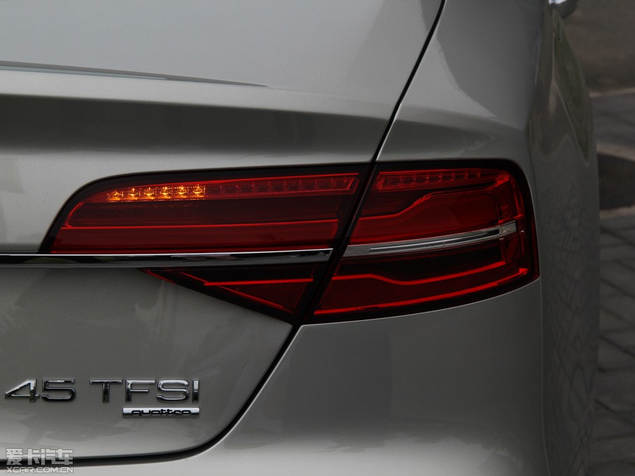 2015?yun)WA8 45 TFSI quattroA