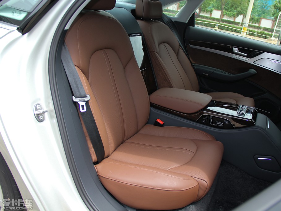 2015WA8 45 TFSI quattroA