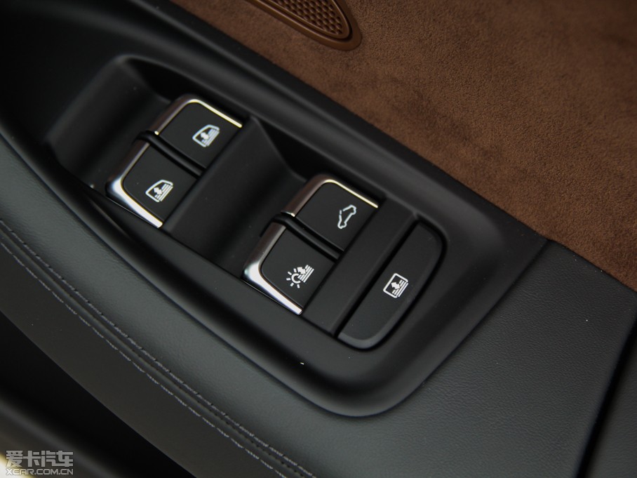 2015WA8 45 TFSI quattroA