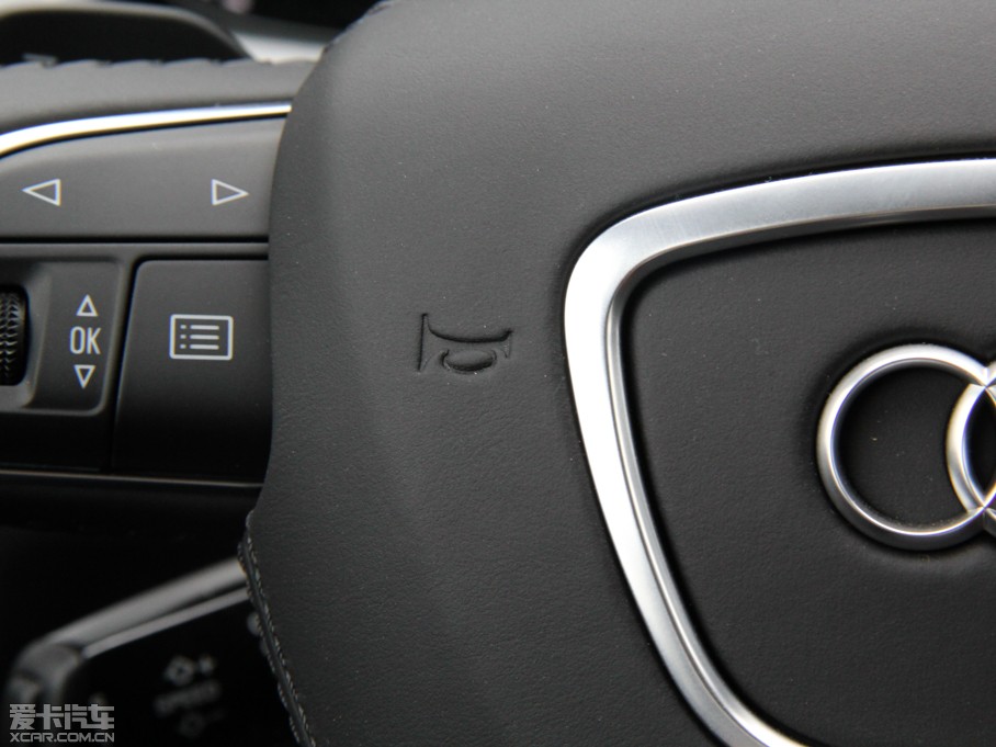 2015��W��A8 45 TFSI quattro���A��