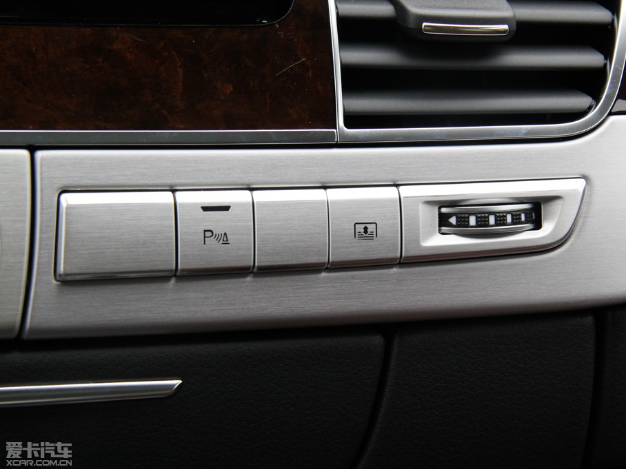 2015WA8 45 TFSI quattroA