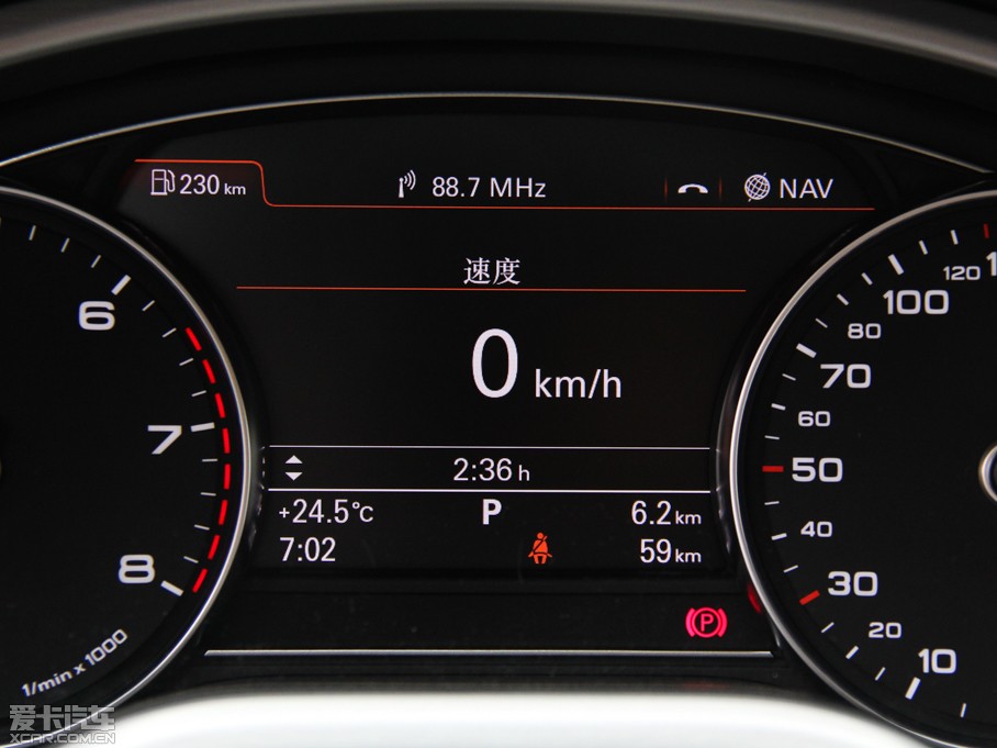 2015WA8 45 TFSI quattroA