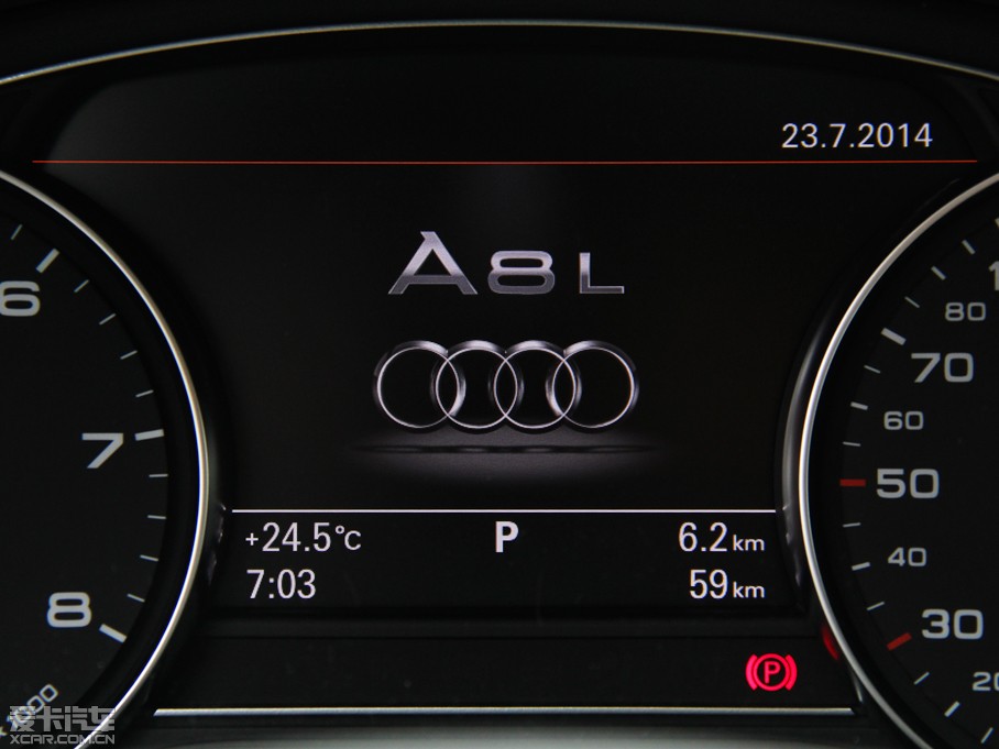 2015WA8 45 TFSI quattroA