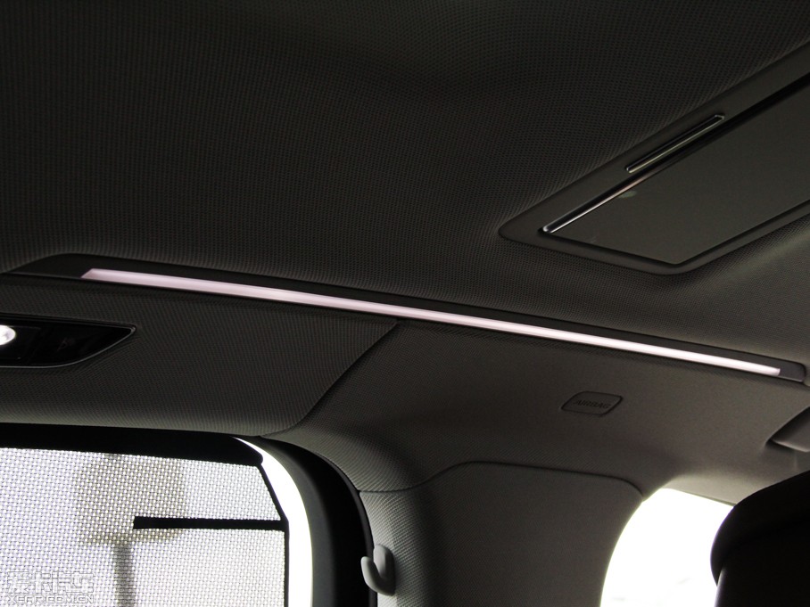 2015WA8 45 TFSI quattroA