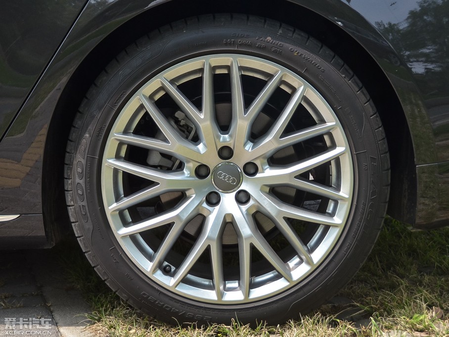 2015WA8 50 TFSI quattroF