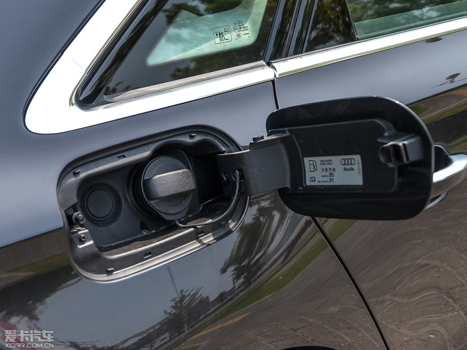 2015WA8 50 TFSI quattroF