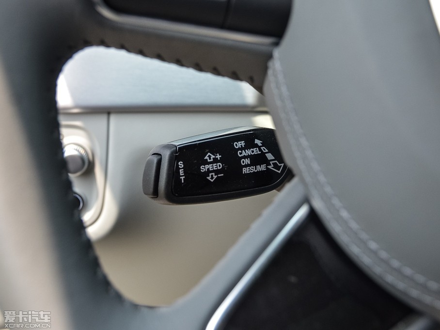 2015?yun)WA8 50 TFSI quattroF