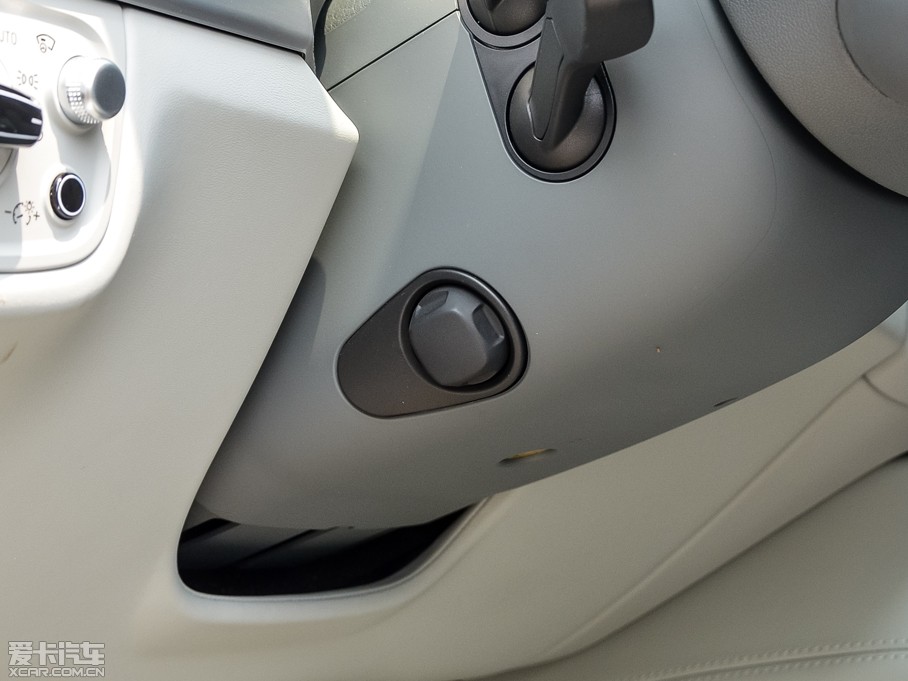 2015WA8 50 TFSI quattroF