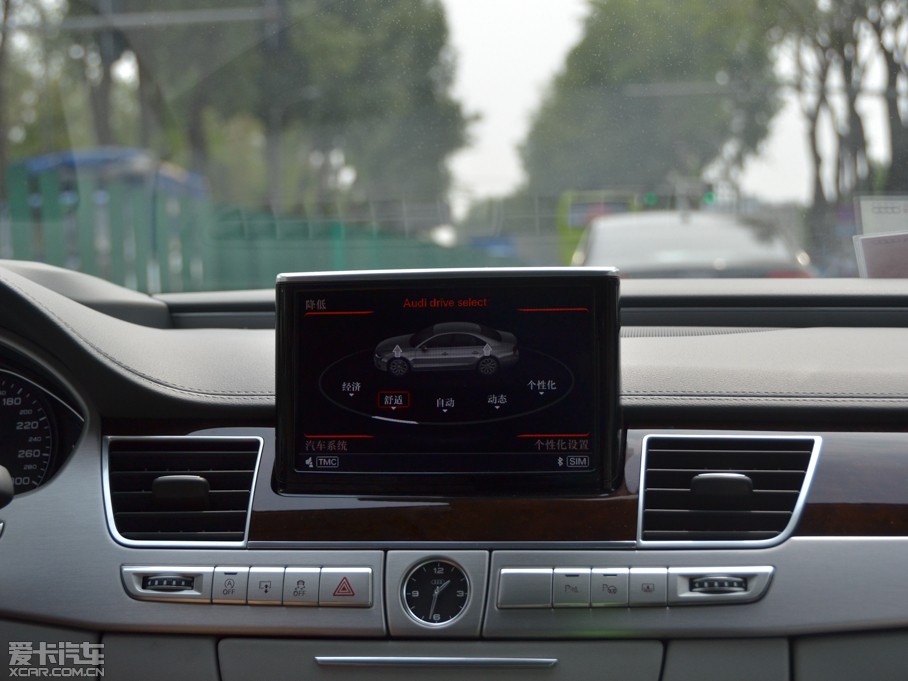 2015WA8 50 TFSI quattroF