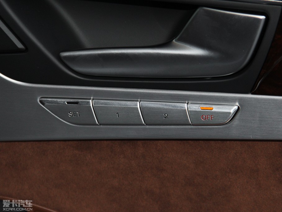 2015WA8 60 TFSI quattroA