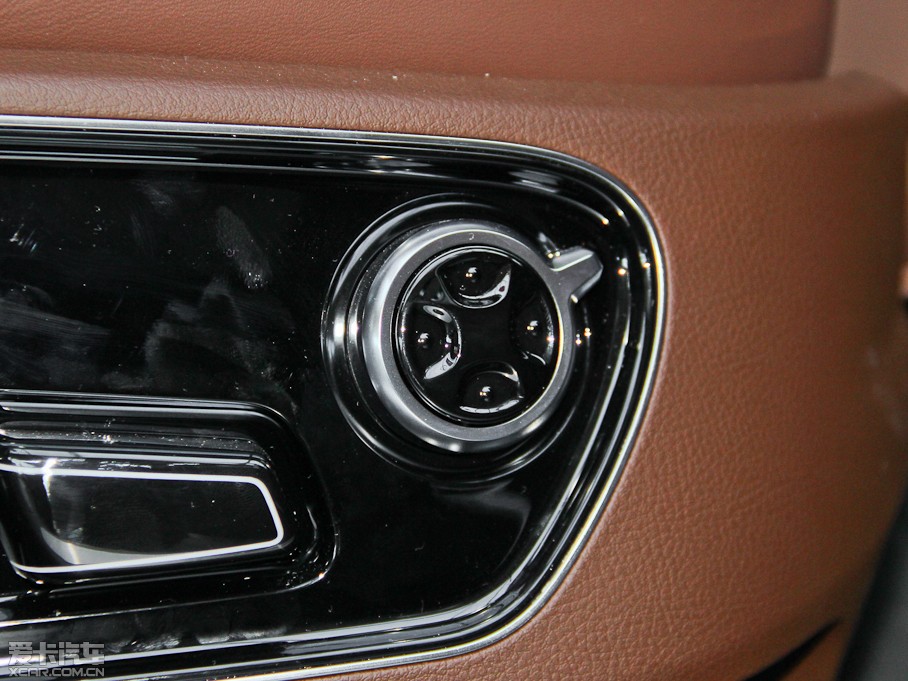 2015WA8 60 TFSI quattroA