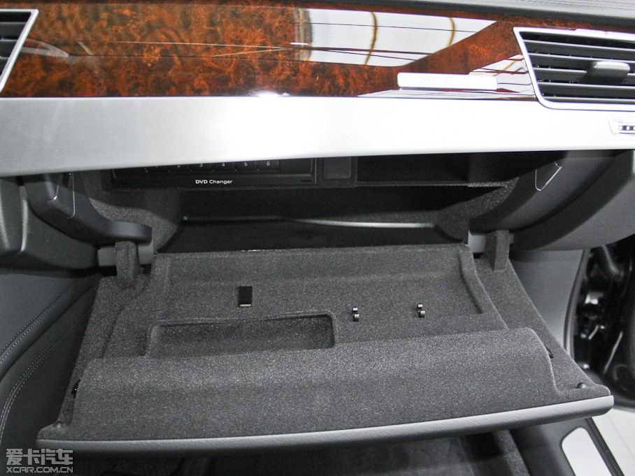 2015WA8 60 TFSI quattroA