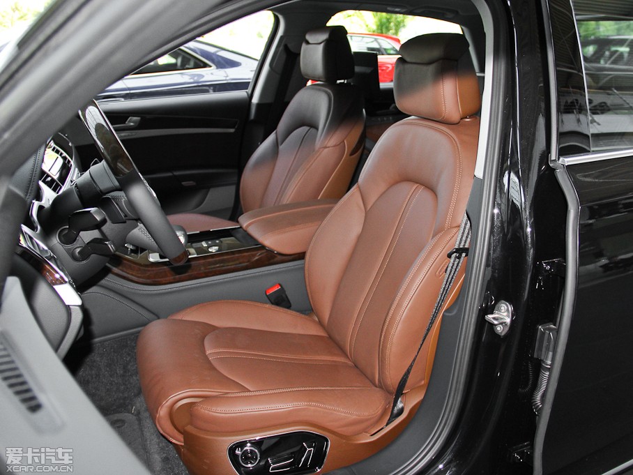 2015WA8 60 TFSI quattroA