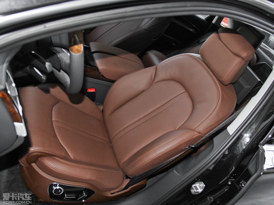 2015WA8 60 TFSI quattroA