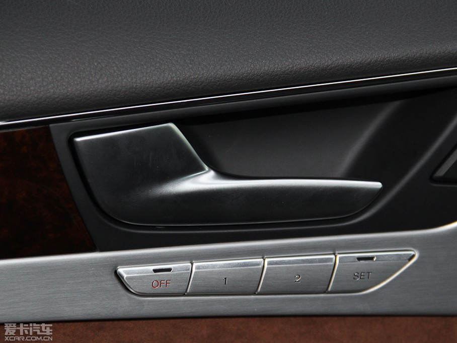 2015WA8 60 TFSI quattroA