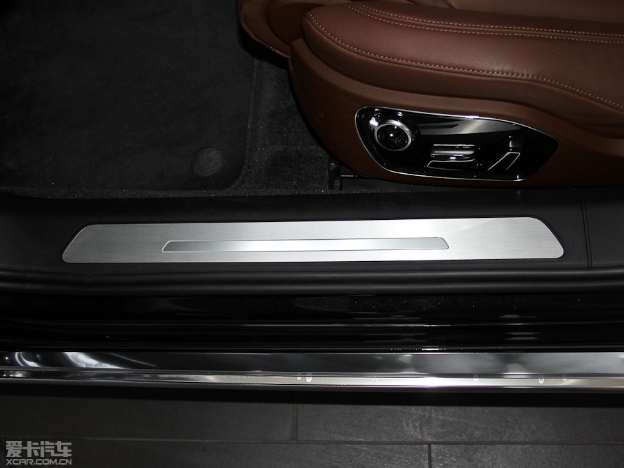 2015WA8 60 TFSI quattroA