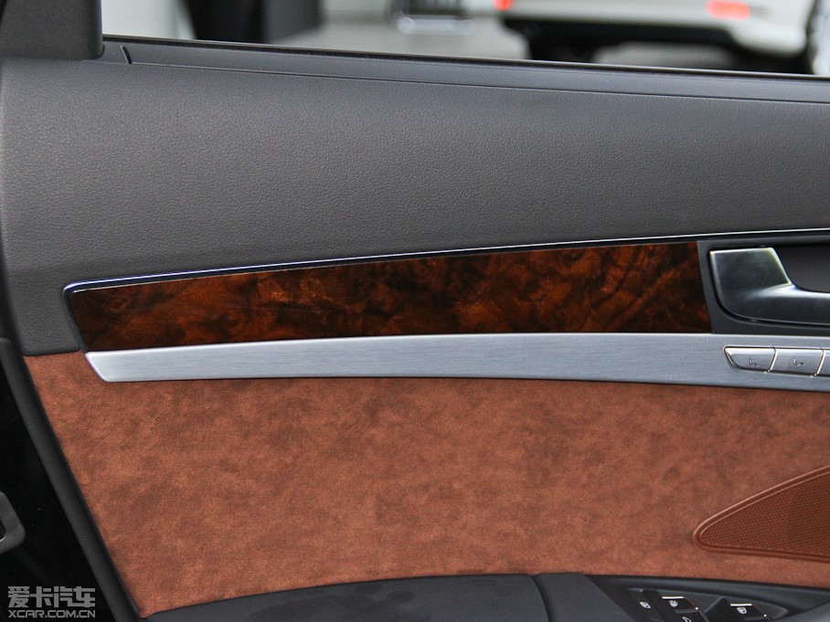 2015WA8 60 TFSI quattroA