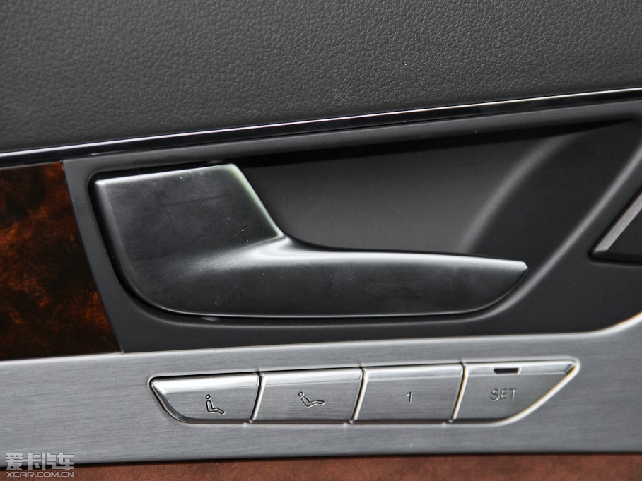 2015WA8 60 TFSI quattroA