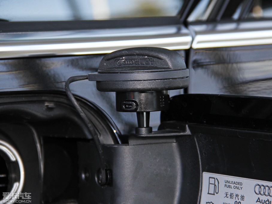 2015WA8 60 TFSI quattroA