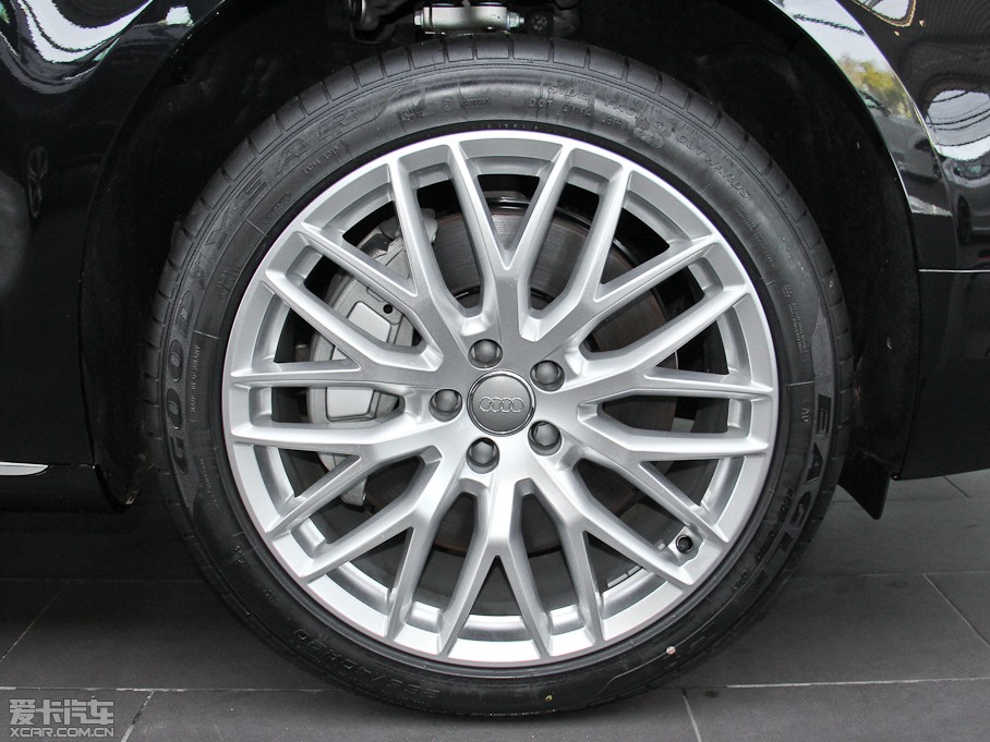 2015WA8 60 TFSI quattroA